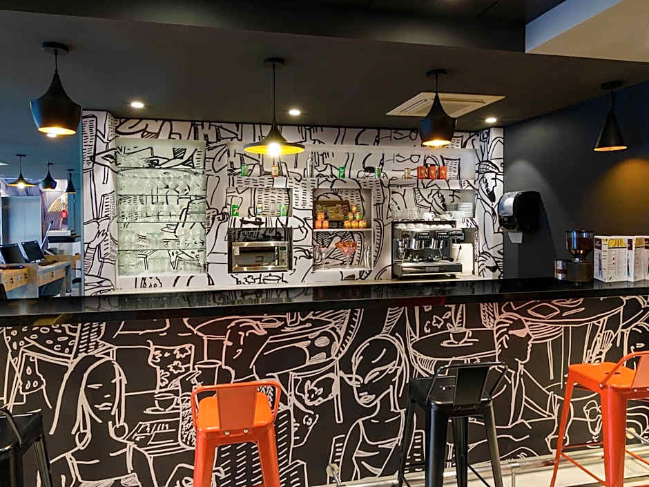 Ibis Iquique