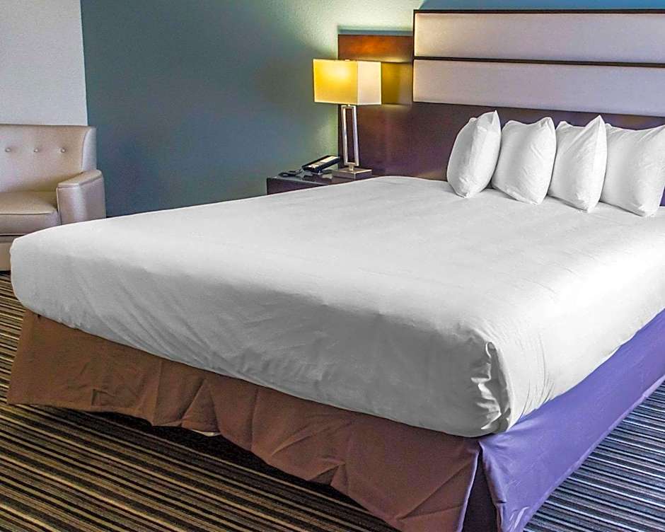 Quality Inn Streetsboro