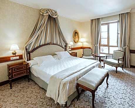 Double Room with Spa Access