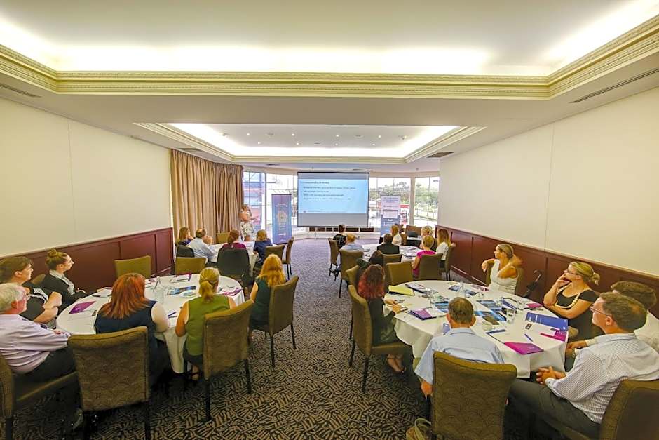 Best Western Plus Albury Hovell Tree