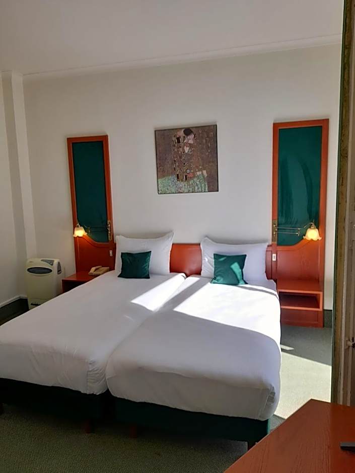 Hotel Le Dome