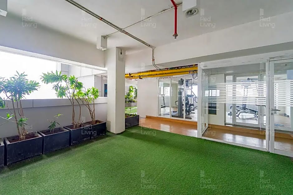 Redliving Apartemen Grand Kamala Lagoon Icha Rooms – Bekasi, ID