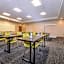 Holiday Inn Express & Suites St. Petersburg - Seminole Area By IHG