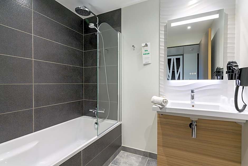 Campanile Laval Nord