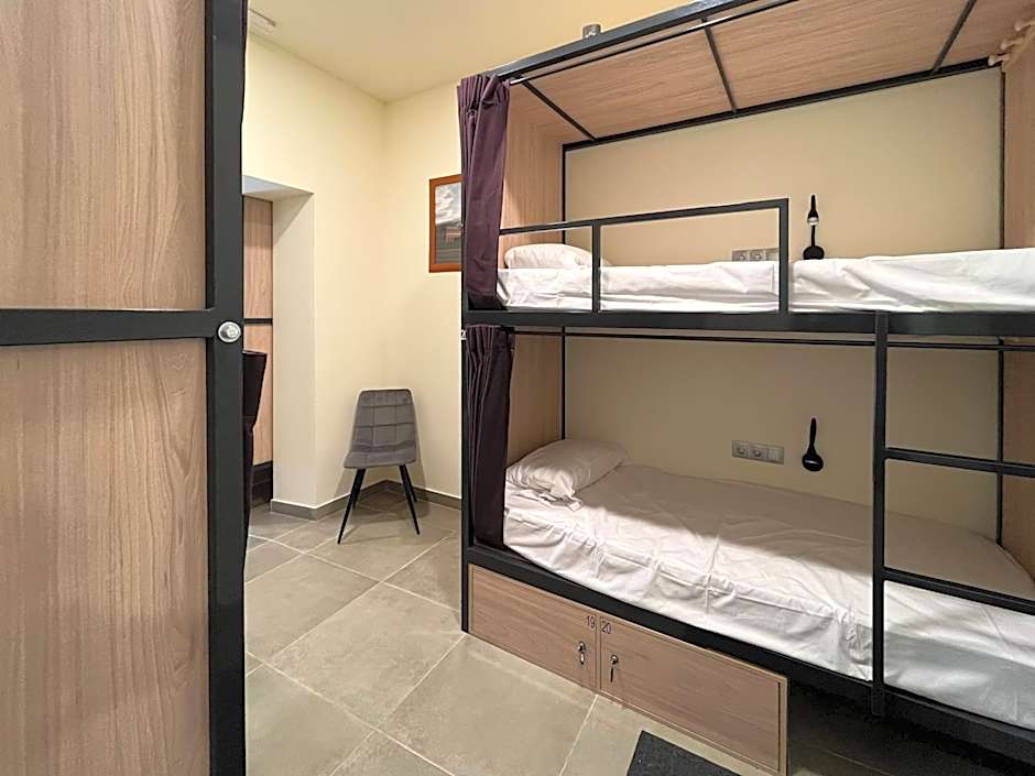 Multi Hostel Calvario