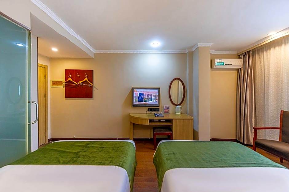 GreenTree Inn GanSu LanZhou Railway Station