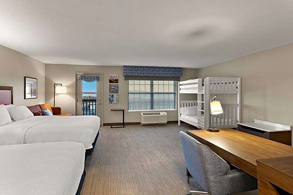 Hampton Inn By Hilton & Suites Petoskey