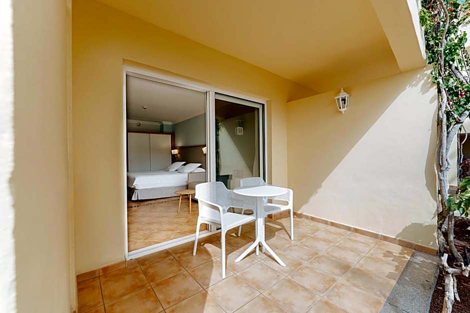 R2 Buganvilla Hotel & Spa