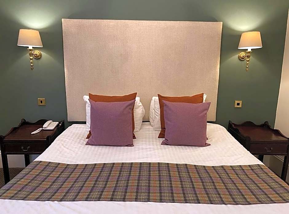 The Royal George Hotel