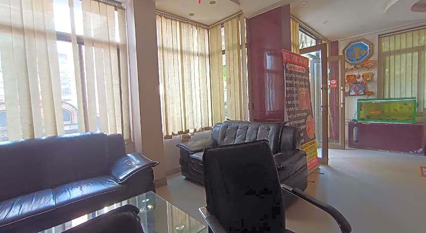 Hotel Viraat Inn