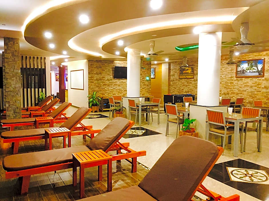 Triton Beach Hotel & Spa at Maafushi