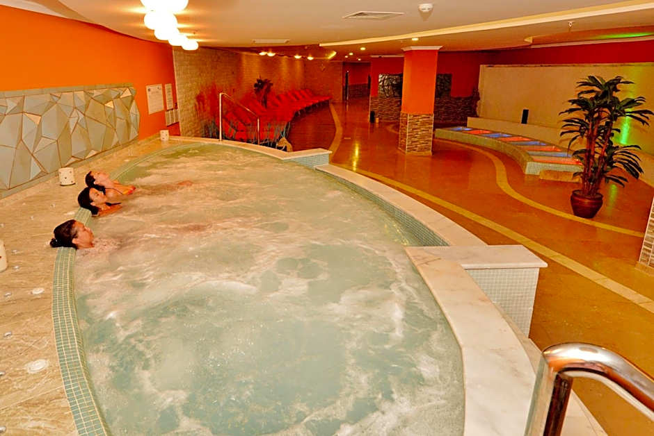 Green Nature Diamond