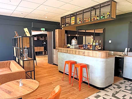 ibis Dieppe Val Druel