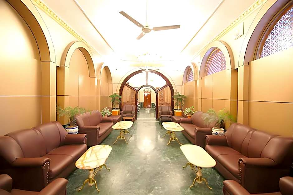 Hotel International – Srinagar, PA