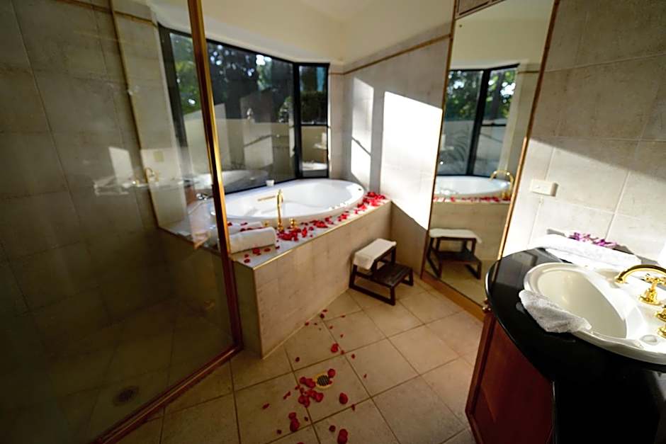 Escarpment Retreat & Day Spa for Couples