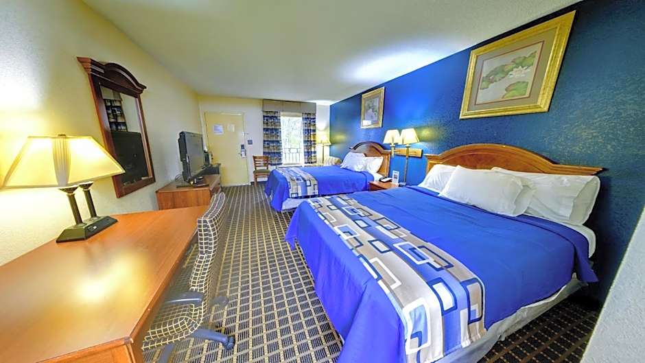 Dahlonega Mountain Inn