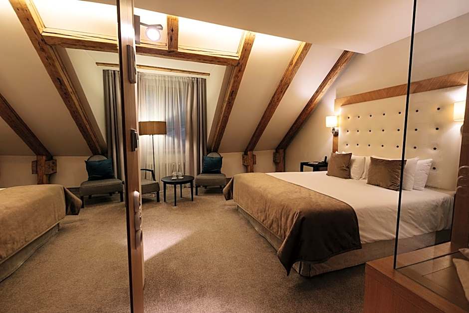 Dome Hotel