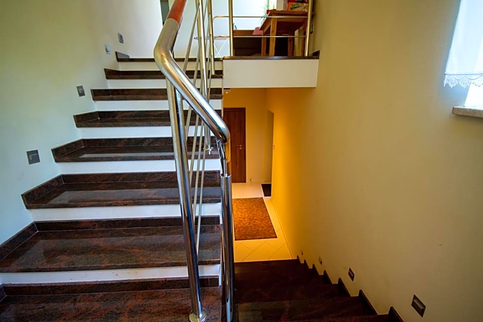 Pokoje goscinne "U Adaska"