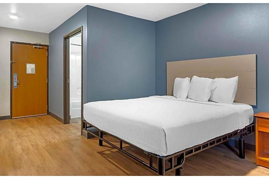 Studio 6 Extended Stay Fort Myers FL