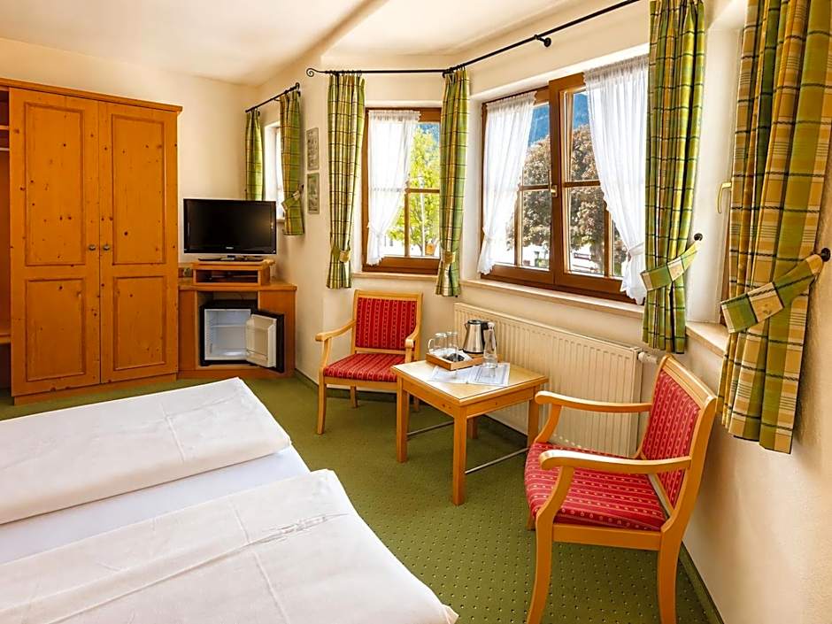 Hotel Schatten