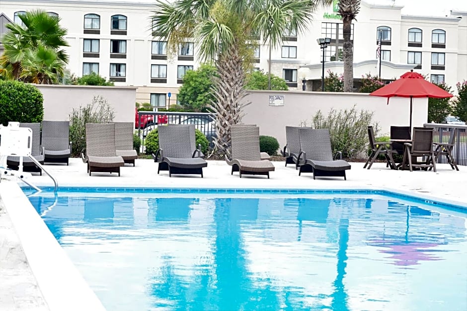 Ramada by Wyndham Savannah Gateway