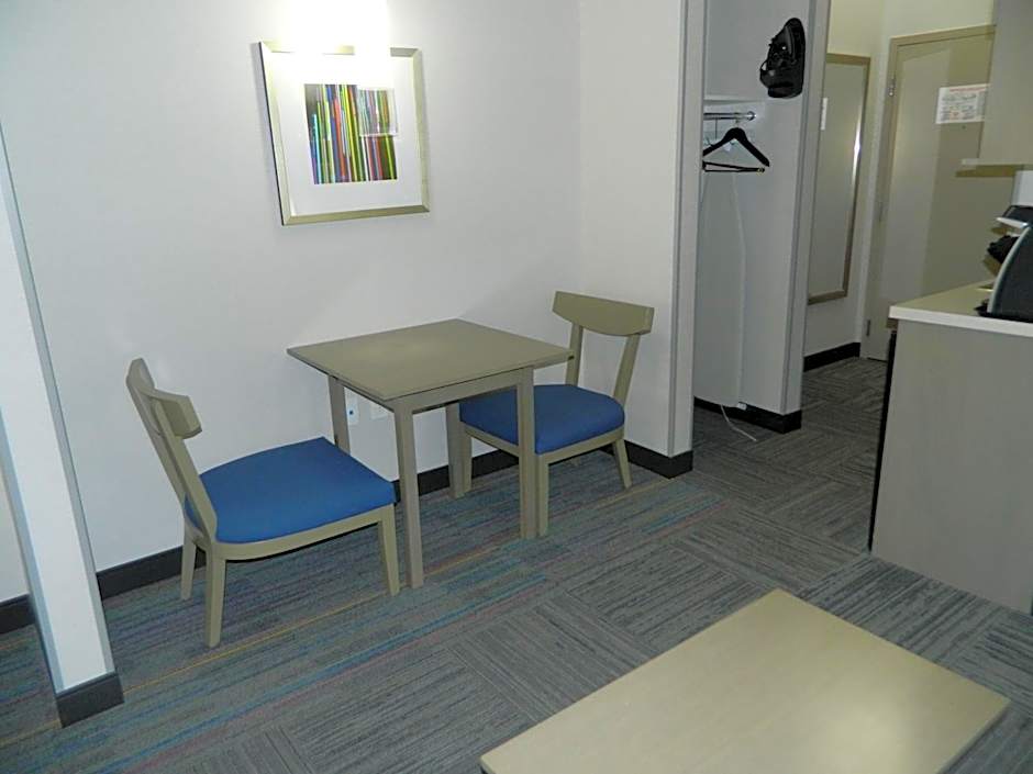 Holiday Inn Express & Suites Shippensburg