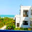Brassiere Beach Hotel