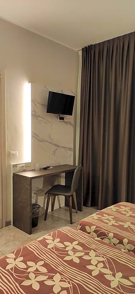 Hotel Mistral