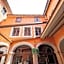 Le Couvent - Hostel