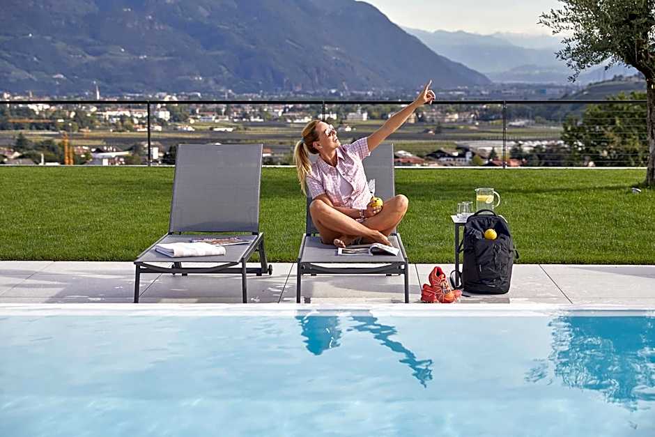 The View Luxury Suites