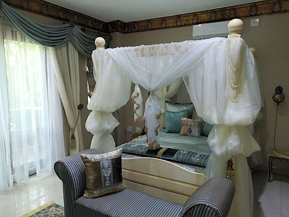Excalibur Boutique Hotel