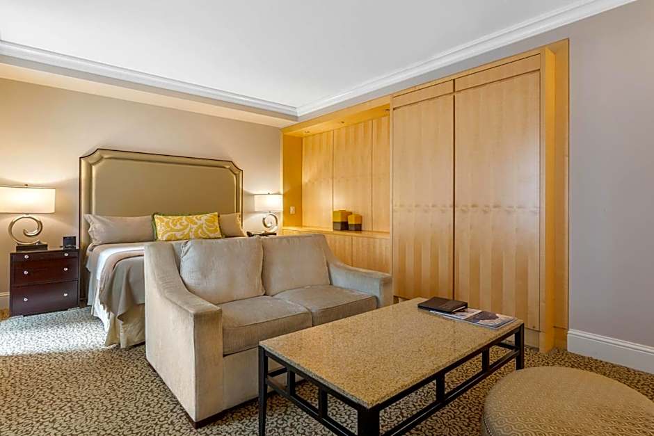 Omni Berkshire Place