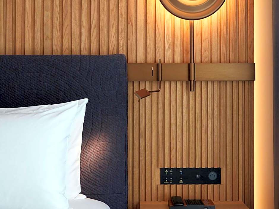 SO/ Paris Hotel