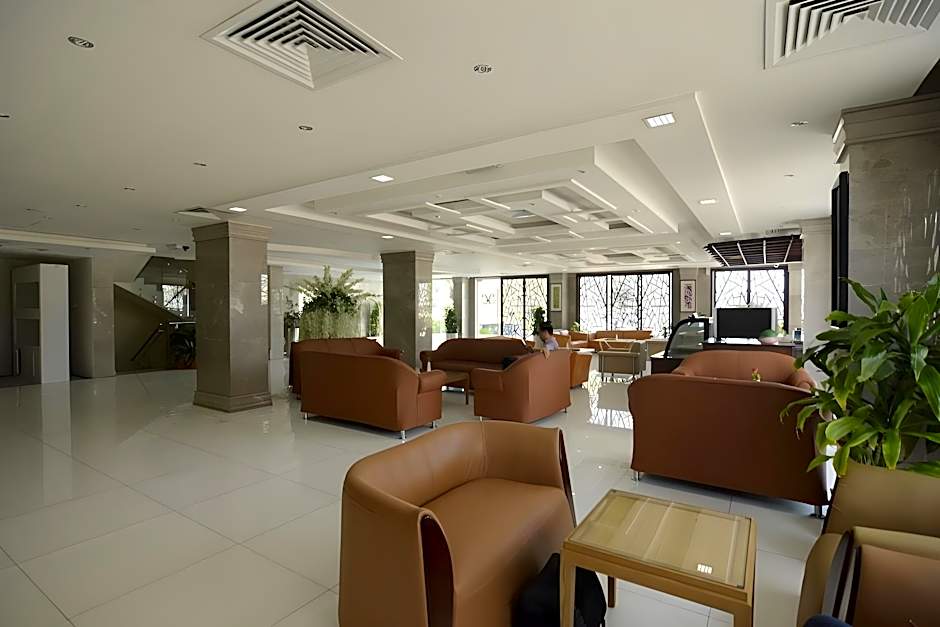 City Center Hotel