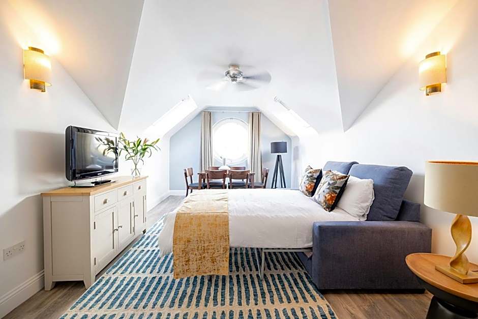 SACO Jersey - Merlin House