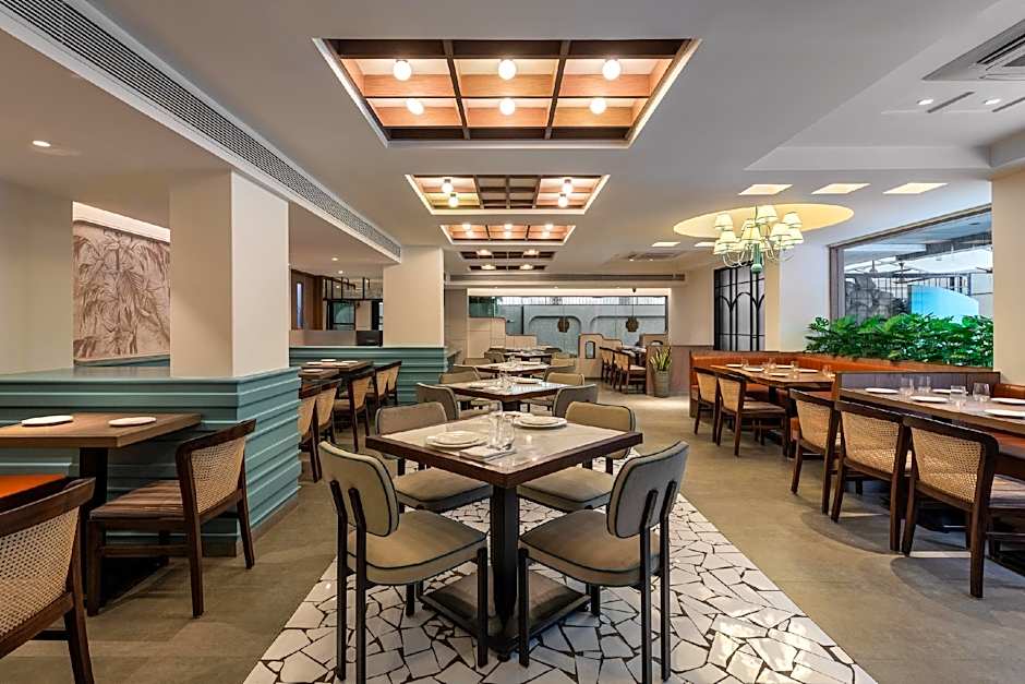 Hotel Suncity Residency