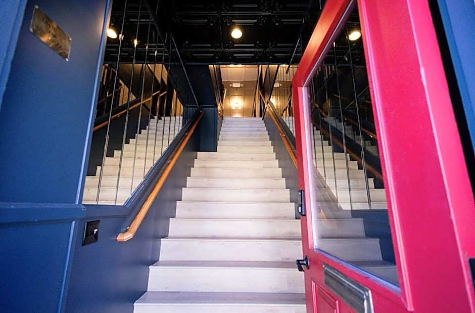 Speakeasy King Suite (Rm 8)