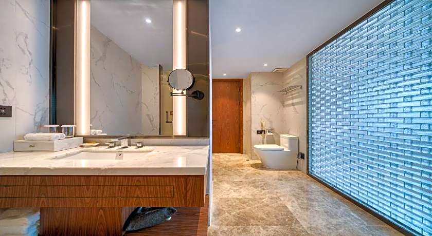 Sanyu Hotel
