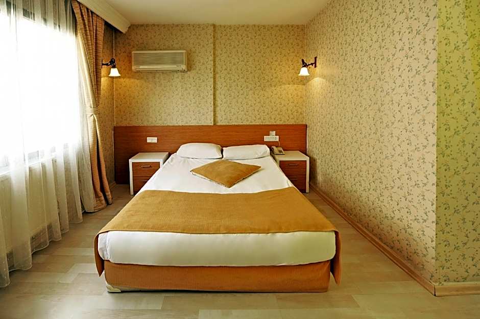Ustun Hotel Alsancak