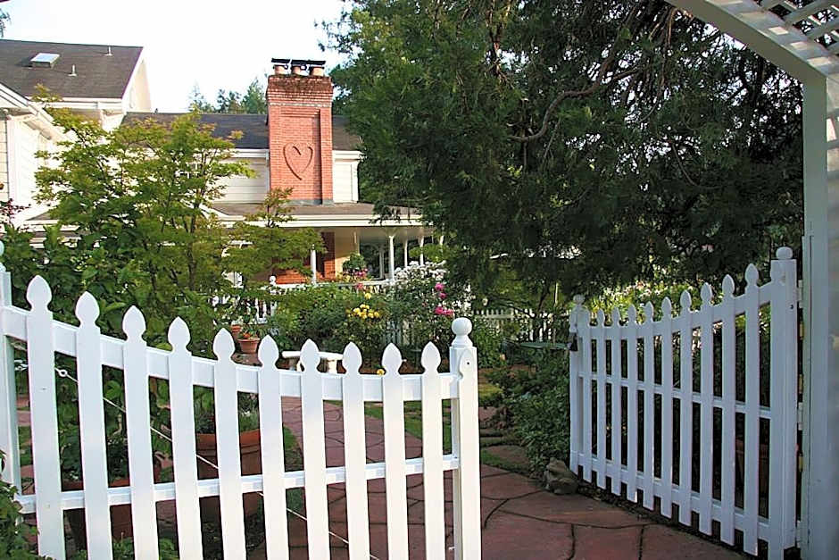 Inn at Occidental