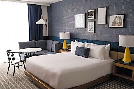 King Room with Sofa - Non Smoking