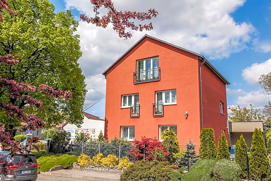 Elendris - Ubytování u kostela