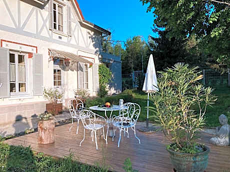 Domaine de la Renardière - Gite et Chambre d'hôtes à la Veuve