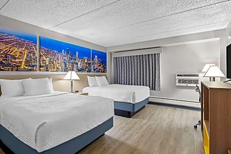 Deluxe Double Room with Two Double Beds - Disability Access - Non-Smoking