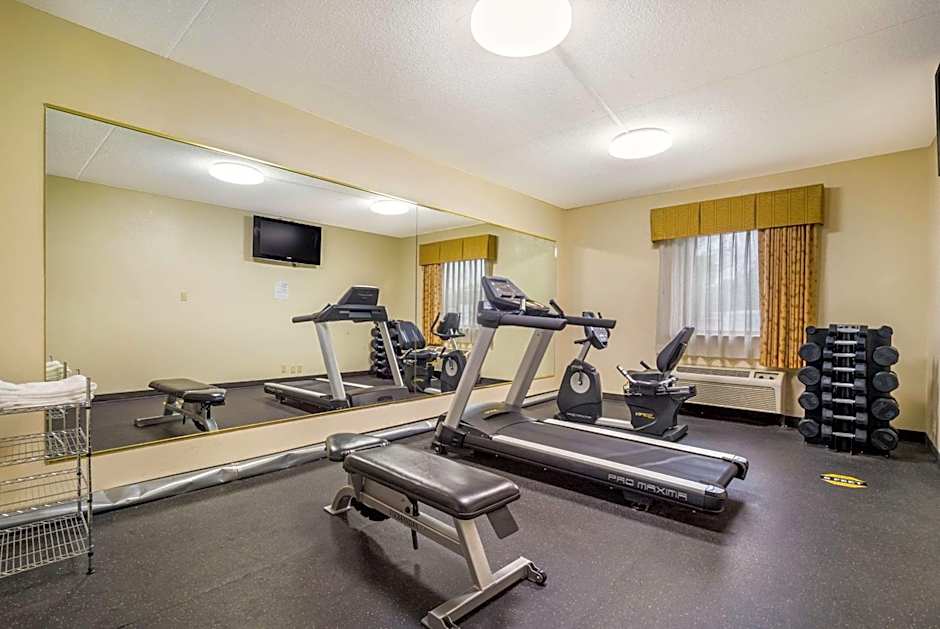 Quality Inn & Suites Florence - Cincinnati South