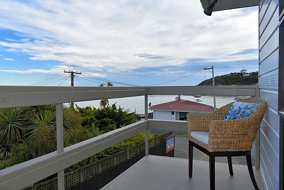 Moeraki Beach Motels