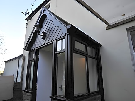 Hoppers Cottage Guest House