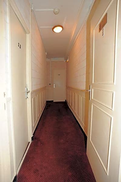 Sully Hotel