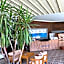 Side Legend Hotel