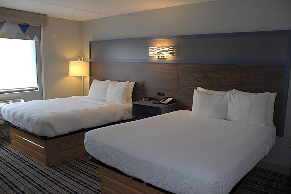 AmericInn by Wyndham Worthington